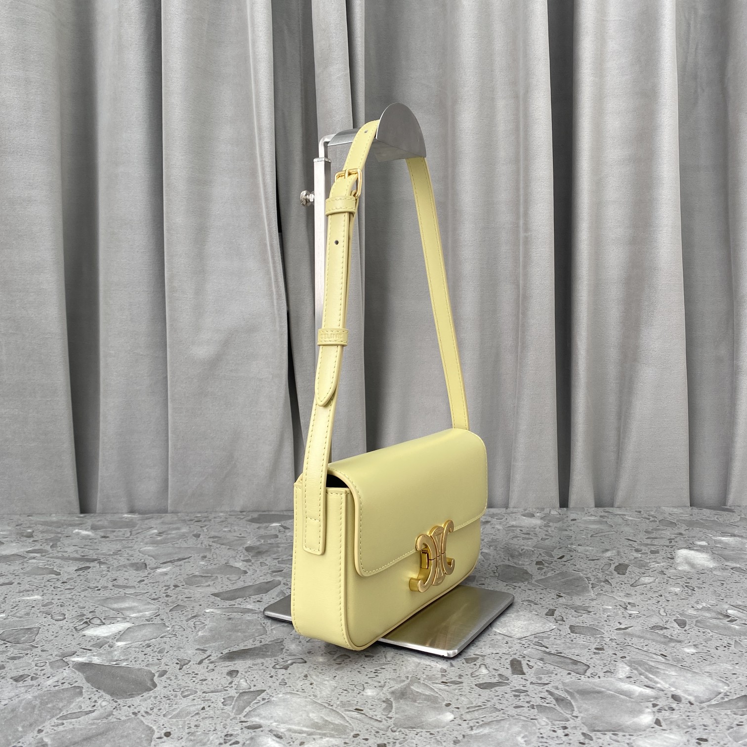 Replica Celine Triomphe Shoulder Bag In Shiny Calfskin Yellow