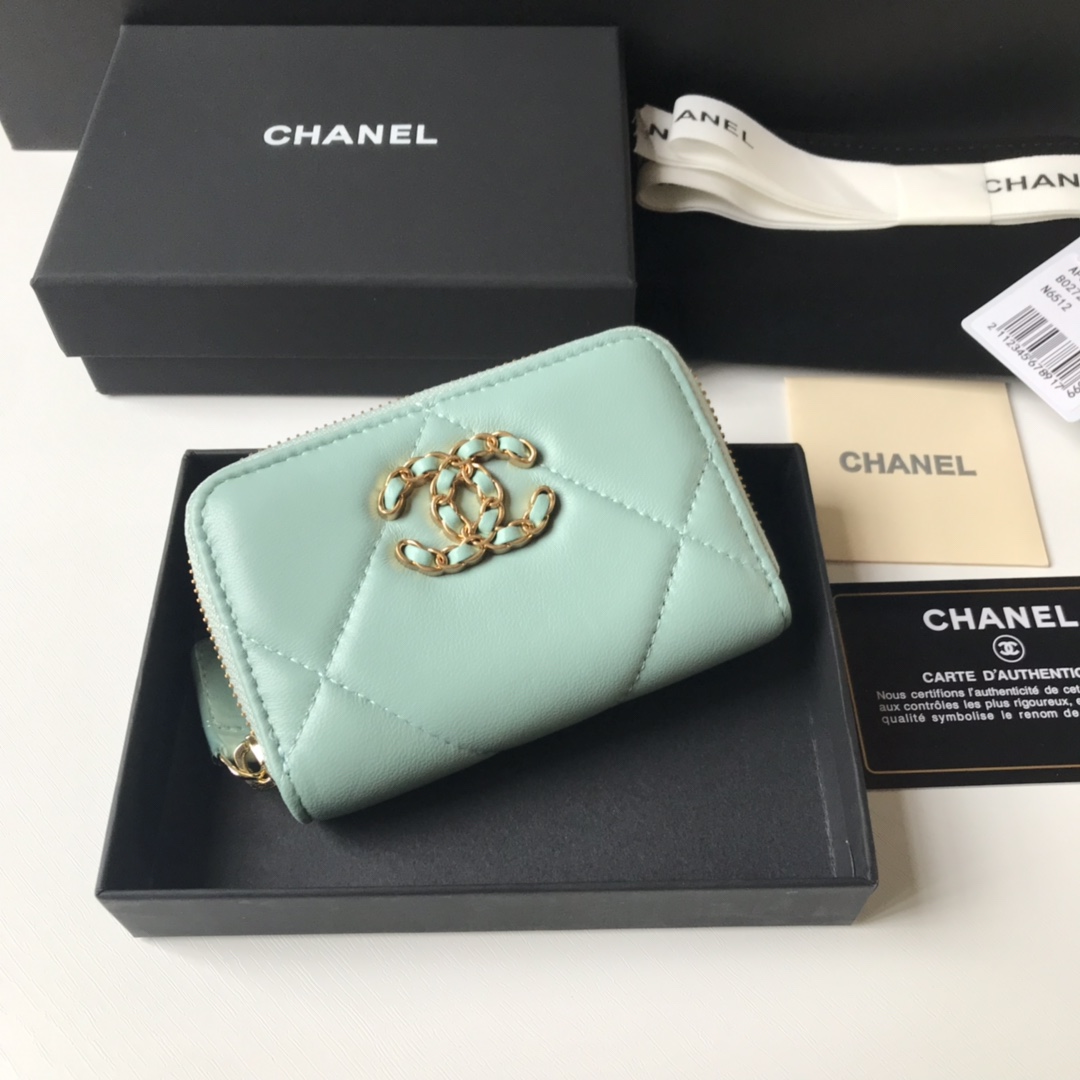 Replica Chanel 19 Chanel Short Zipper Wallets