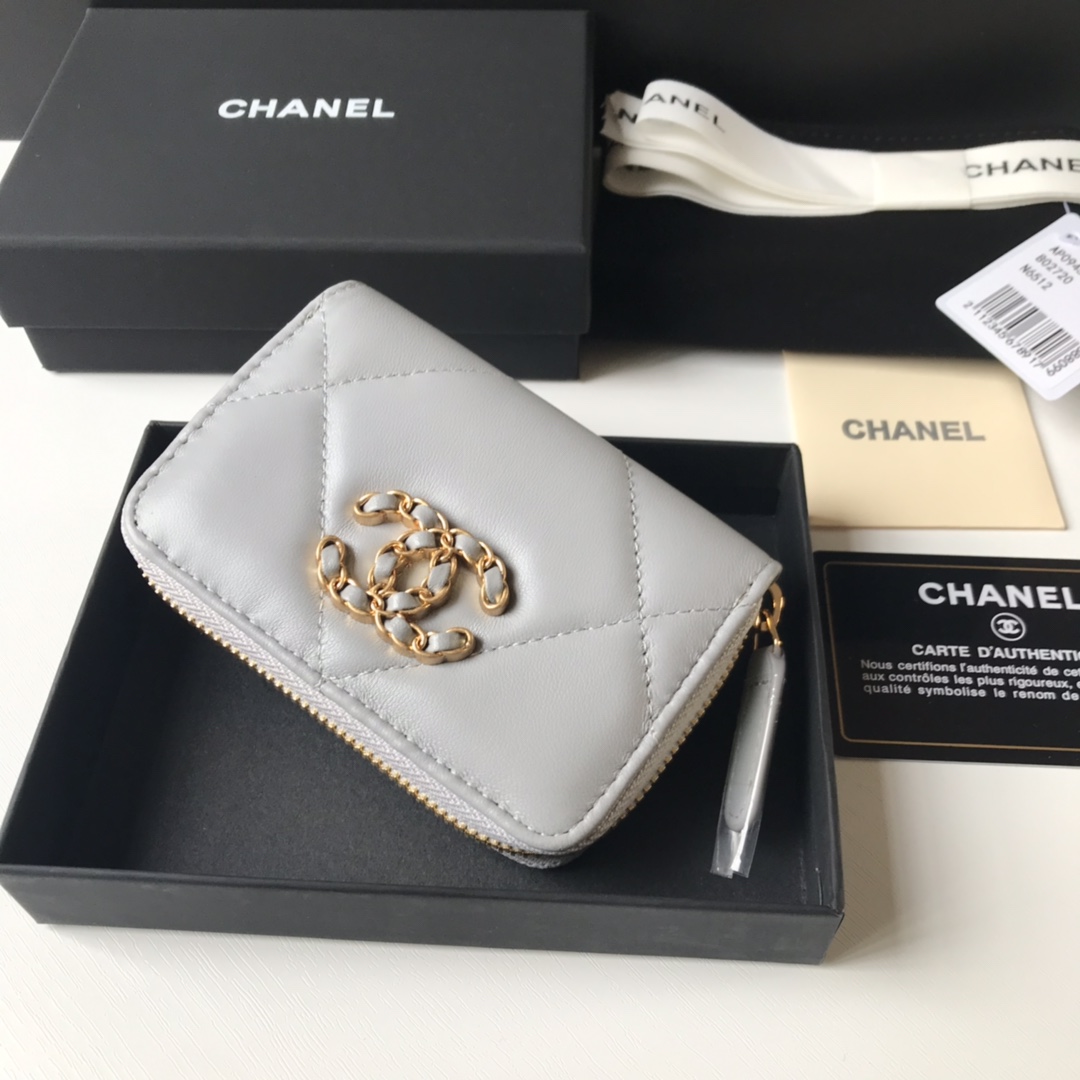 Replica Chanel 19 Chanel Short Zipper Wallets