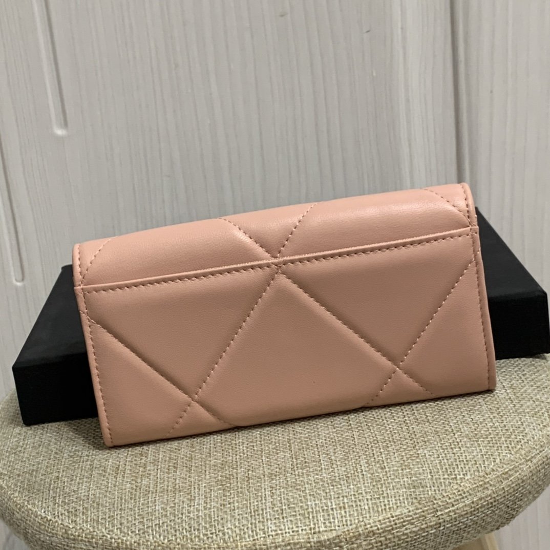 Replica Chanel 19 Women Long Wallet