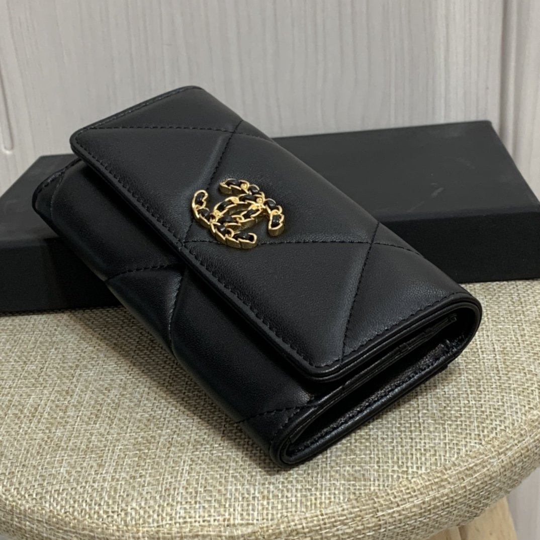 Replica Chanel 19 Women Long Wallet