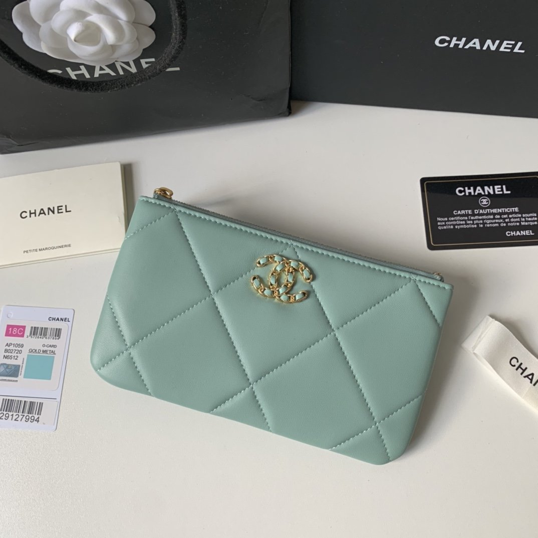 Replica Chanel 19 Women Pouch Bag