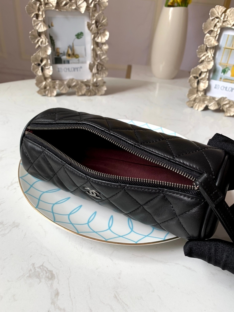 Replica Chanel 6908 Women Cosmetic Bag Black Leather