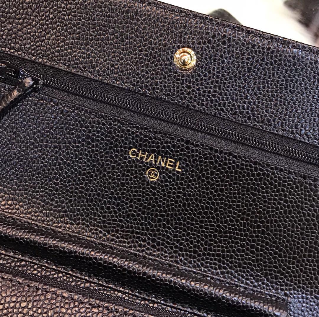 Replica Chanel A33814 Classcics Wallet On Chain Caviar Quilted Genuine Leather Gold Tone Metal