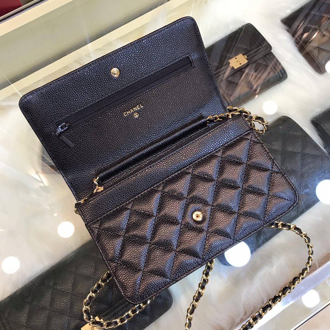 Replica Chanel A33814 Classcics Wallet On Chain Caviar Quilted Genuine Leather Gold Tone Metal