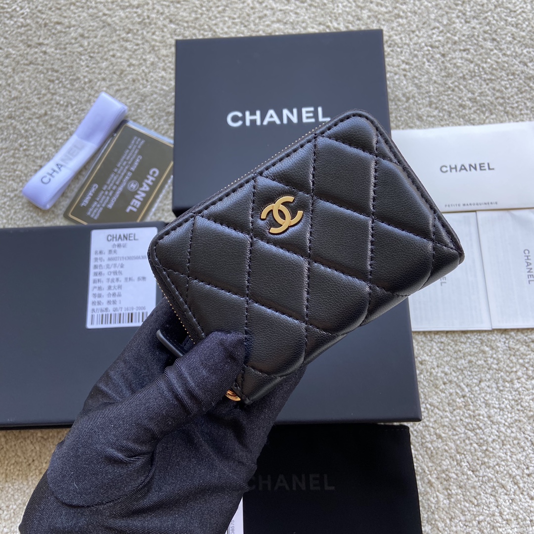 Replica Chanel A69271 Small Wallet Black Leather With Gold