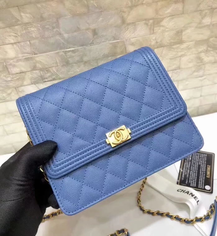 Replica Chanel A84433 BOY CHANEL Clutch with Chain Grained Calfskin Blue