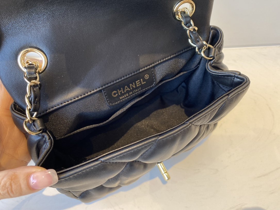 Replica Chanel AS2232 Small Flap Bag Calfskin Gold-Tone Metal Black
