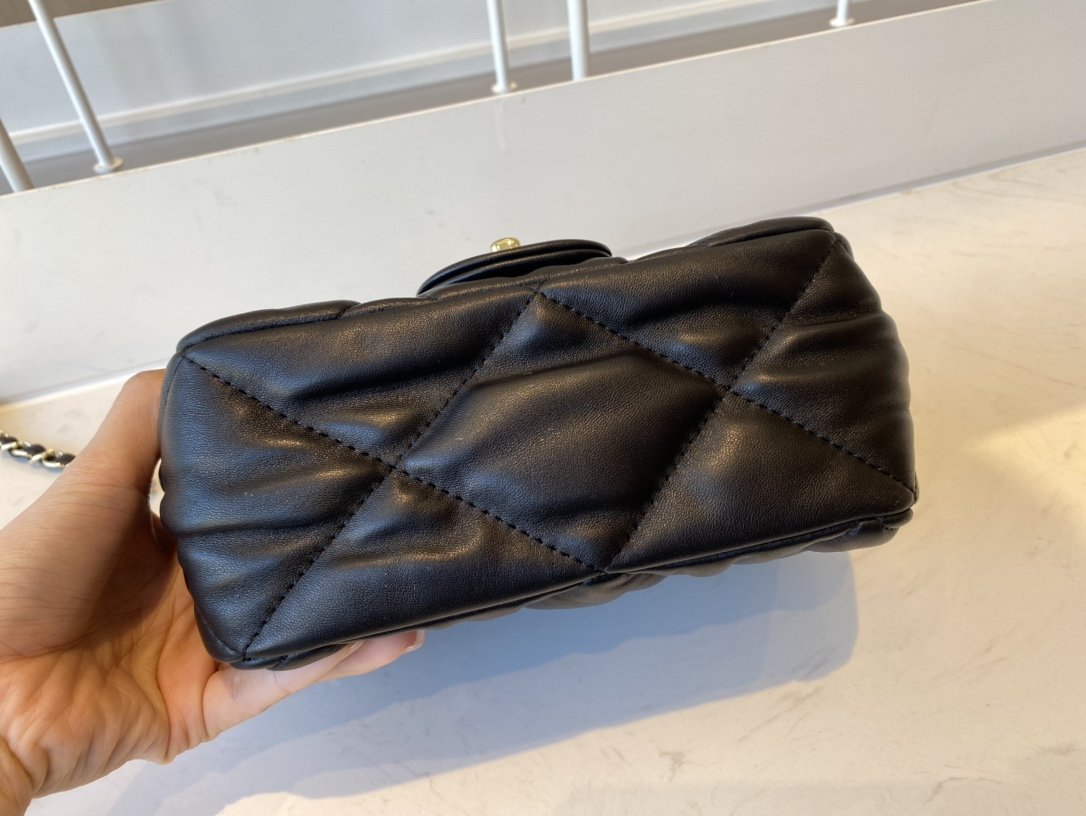 Replica Chanel AS2232 Small Flap Bag Calfskin Gold-Tone Metal Black