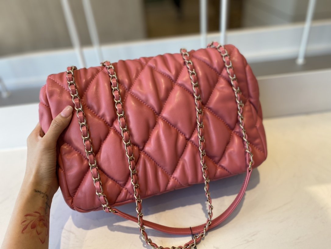 Replica Chanel AS2234 Large Flap Bag Calfskin Gold-Tone Metal Pink 20cm