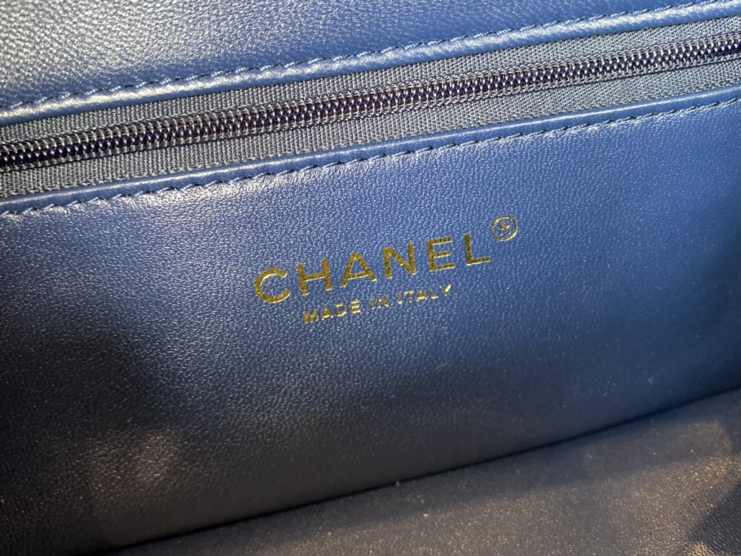 Replica Chanel AS2388 2021 Flap Bag Shiny Lambskin Gold-Tone Metal Blue