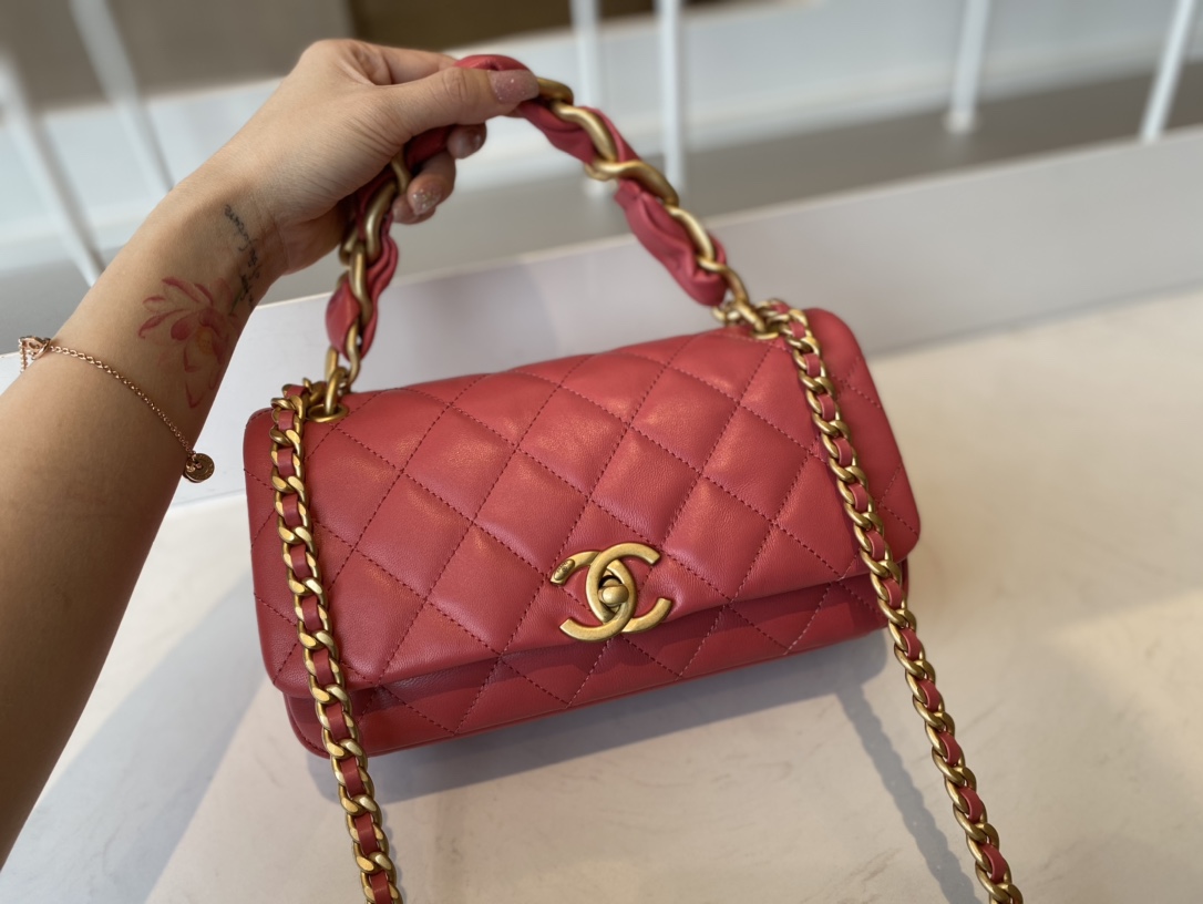 Replica Chanel AS2388 2021 Flap Bag Shiny Lambskin Gold-Tone Metal Rose