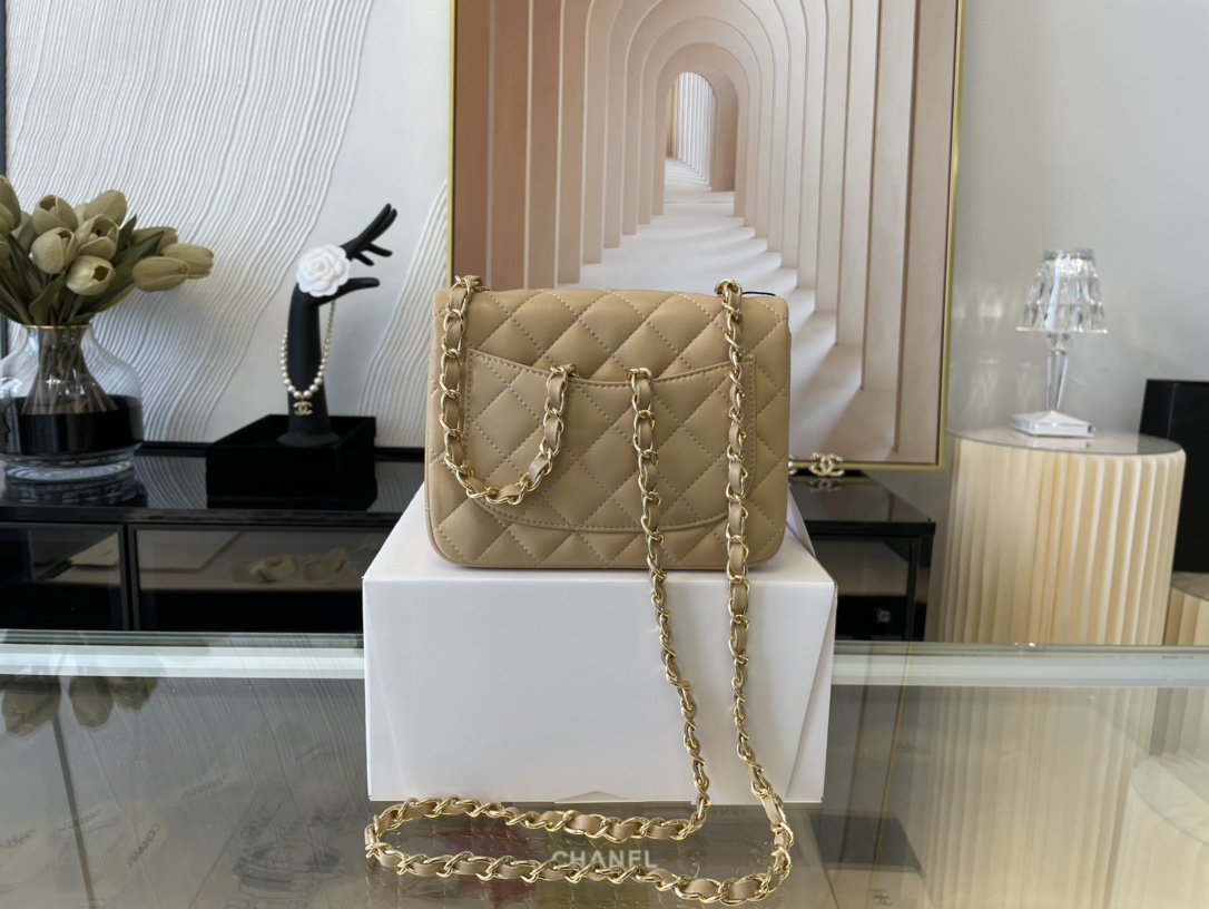 Replica Chanel Clasica Flap Mini Chain Shoulder Bag 17cm Quilted Lambskin With Gold Beige