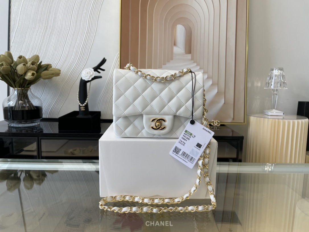 Replica Chanel Clasica Flap Mini Chain Shoulder Bag 17cm Quilted Lambskin With Gold White