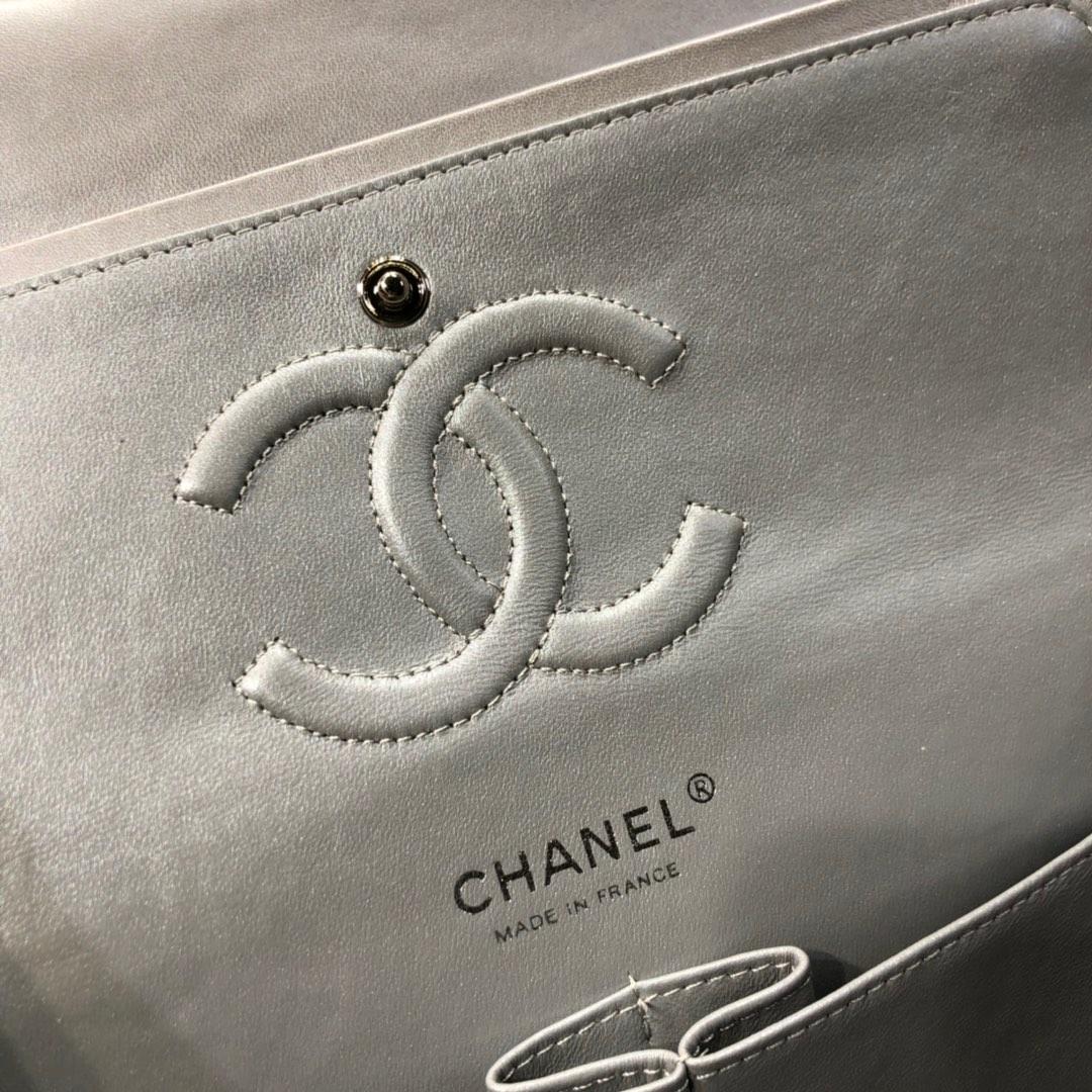 Replica Chanel Classic Flap Handbag Lambskin Silver-Tone Metal Sliver A01112