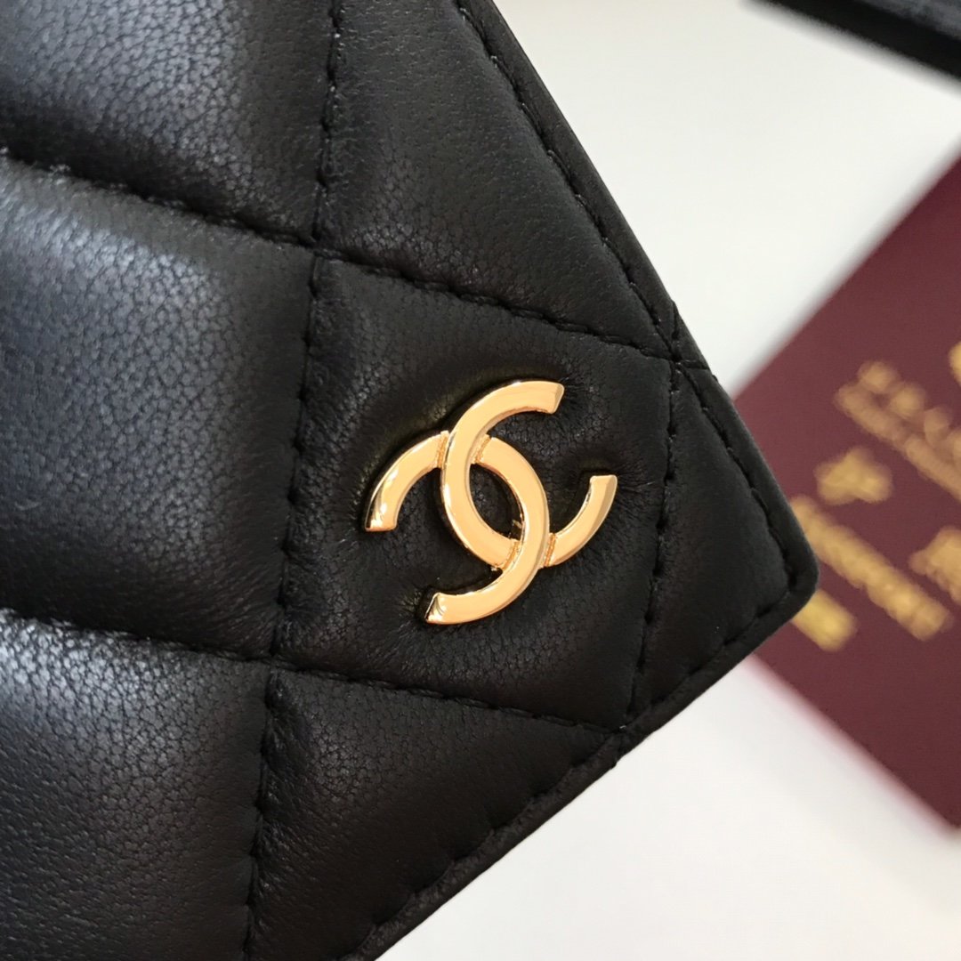 Replica Chanel Classic Passport Holder Features Grained Calfskin Gold-Tone Metal