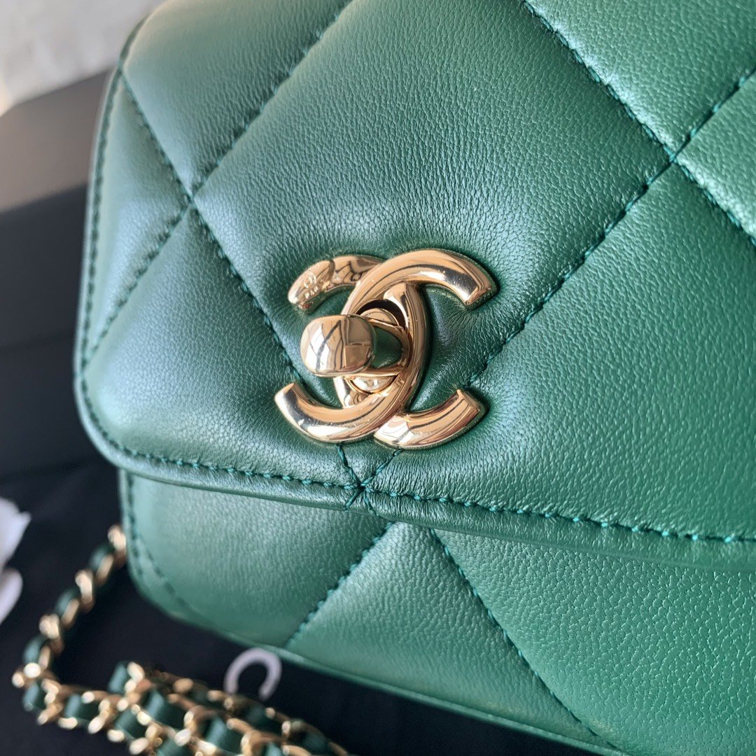 Replica Chanel Ohanel Trendy Mini Wallet on Chain Lambskin Gold-Tone Metal Green