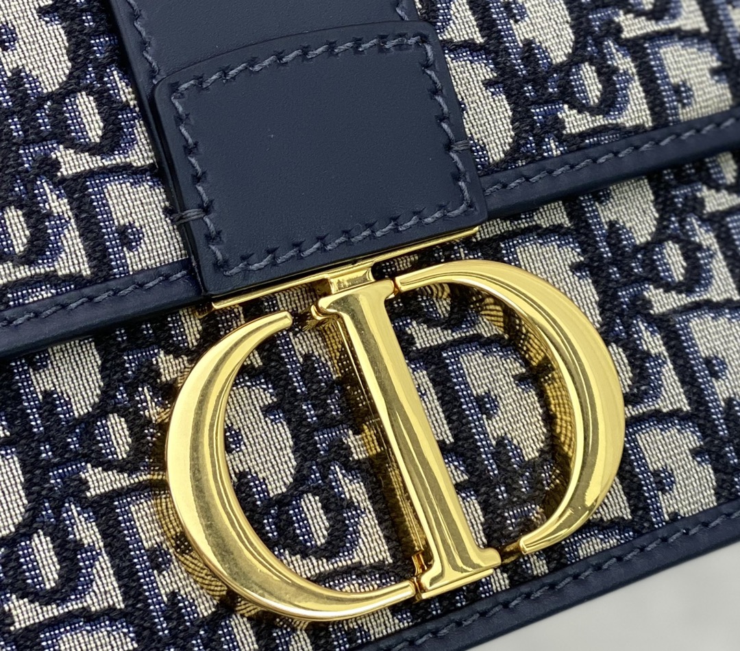 Replica Dior 30 Montaigne Bag Blue Dior Oblique Jacquard