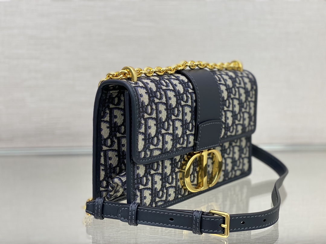 Replica Dior 30 Montaigne Bag Blue Dior Oblique Jacquard