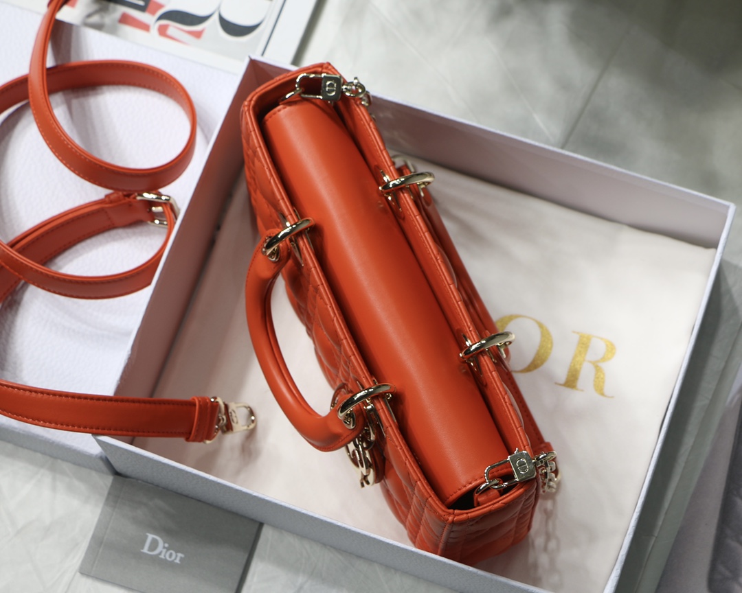 Replica Dior Lady D-Joy Bag Red Vents Cannage Calfskin