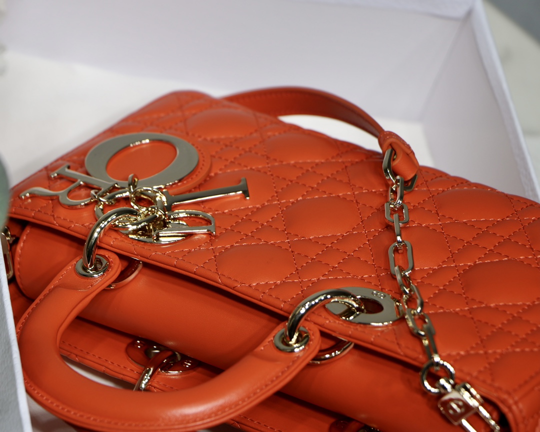 Replica Dior Lady D-Joy Bag Red Vents Cannage Calfskin