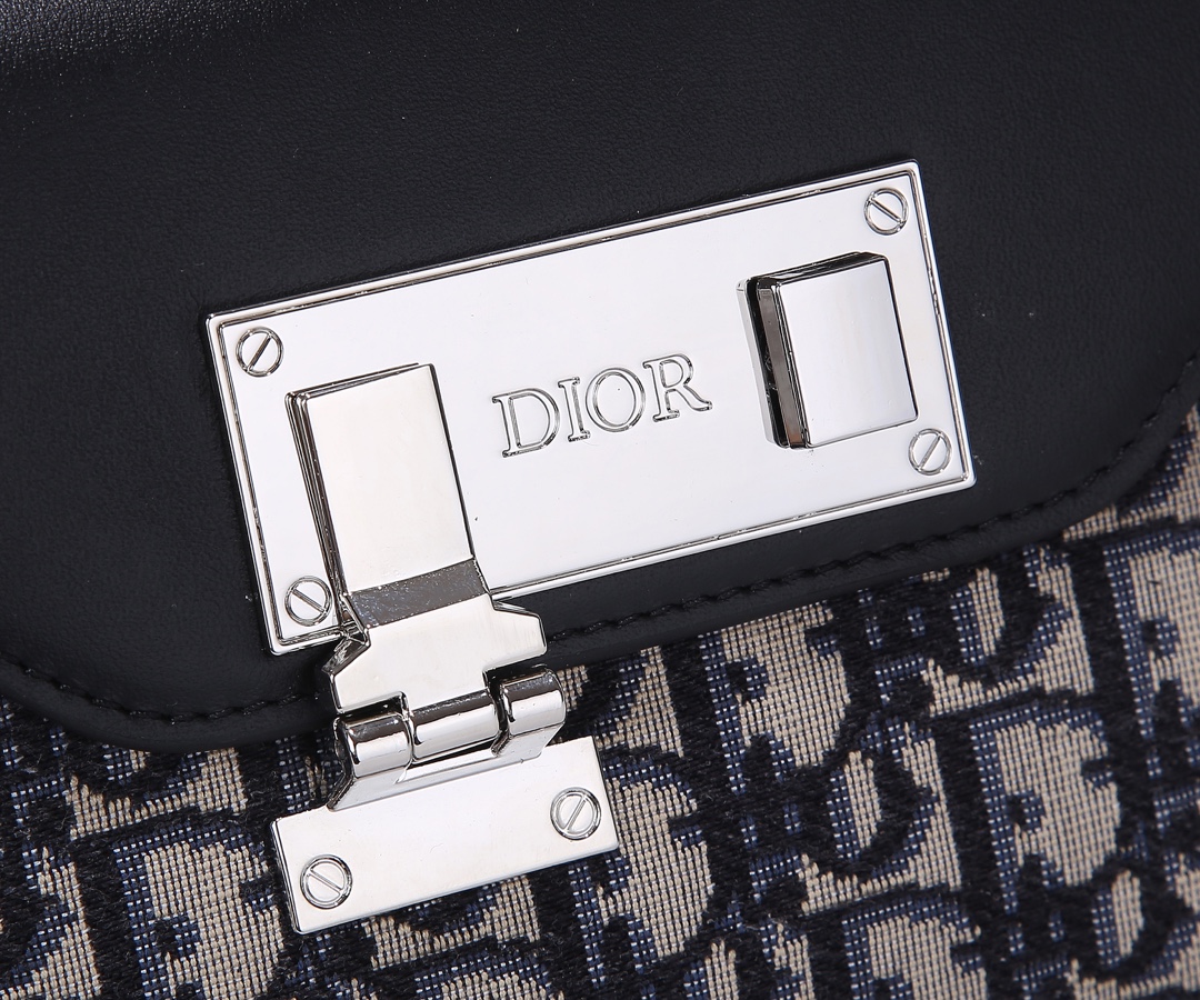 Replica Dior Messenger Pouch Beige and Black dior Oblique Jacquard and Black Colfskin