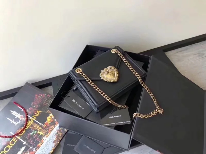 Replica Dolce & Gabbana Medium Devotion Bag in Smooth Calfskin Leather Black