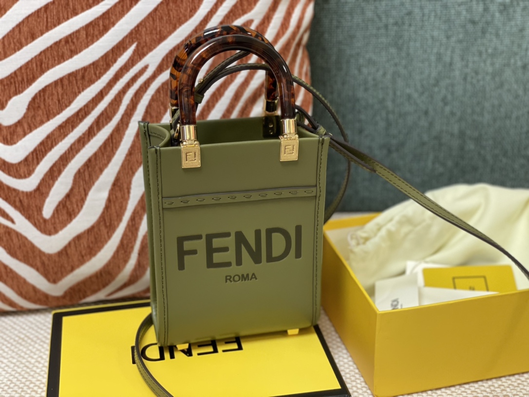 Replica Fendi Mini Sunshine Shopper Bag Green Leahter with FENDI ROMA