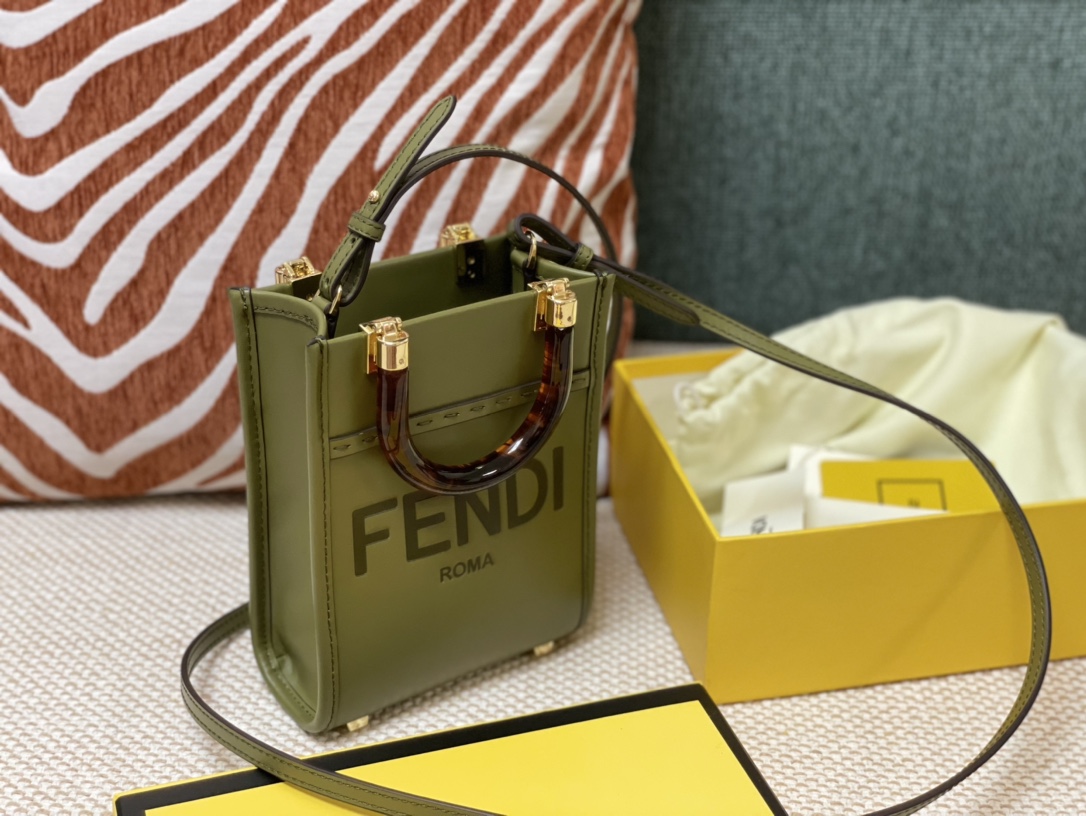 Replica Fendi Mini Sunshine Shopper Bag Green Leahter with FENDI ROMA