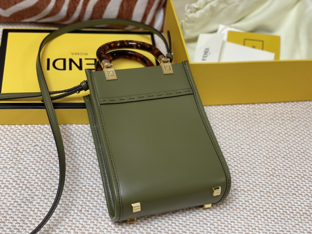 Replica Fendi Mini Sunshine Shopper Bag Green Leahter with FENDI ROMA