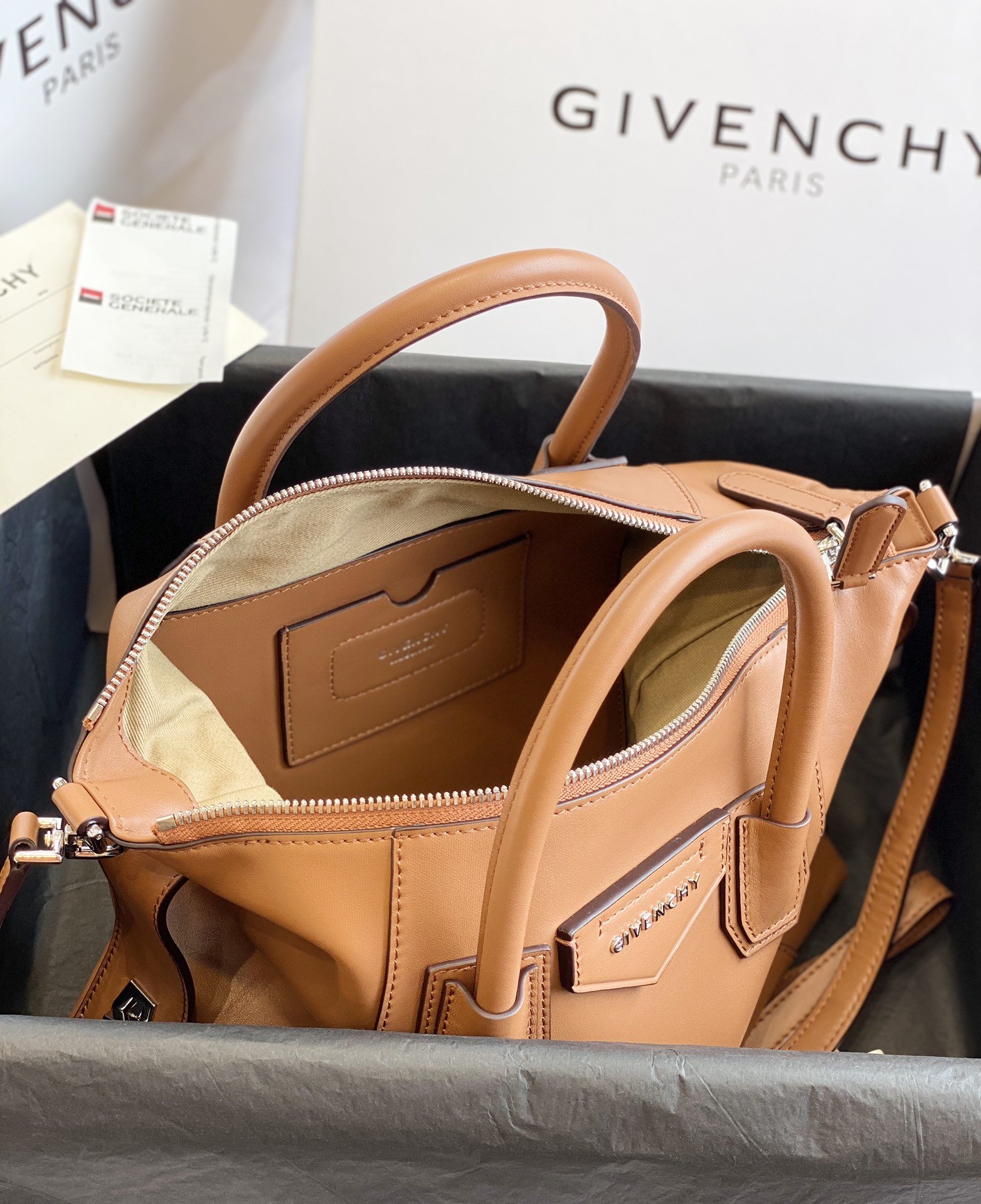 Replica Givenchy Antigona Soft Bag in Smooth Leather Coffee