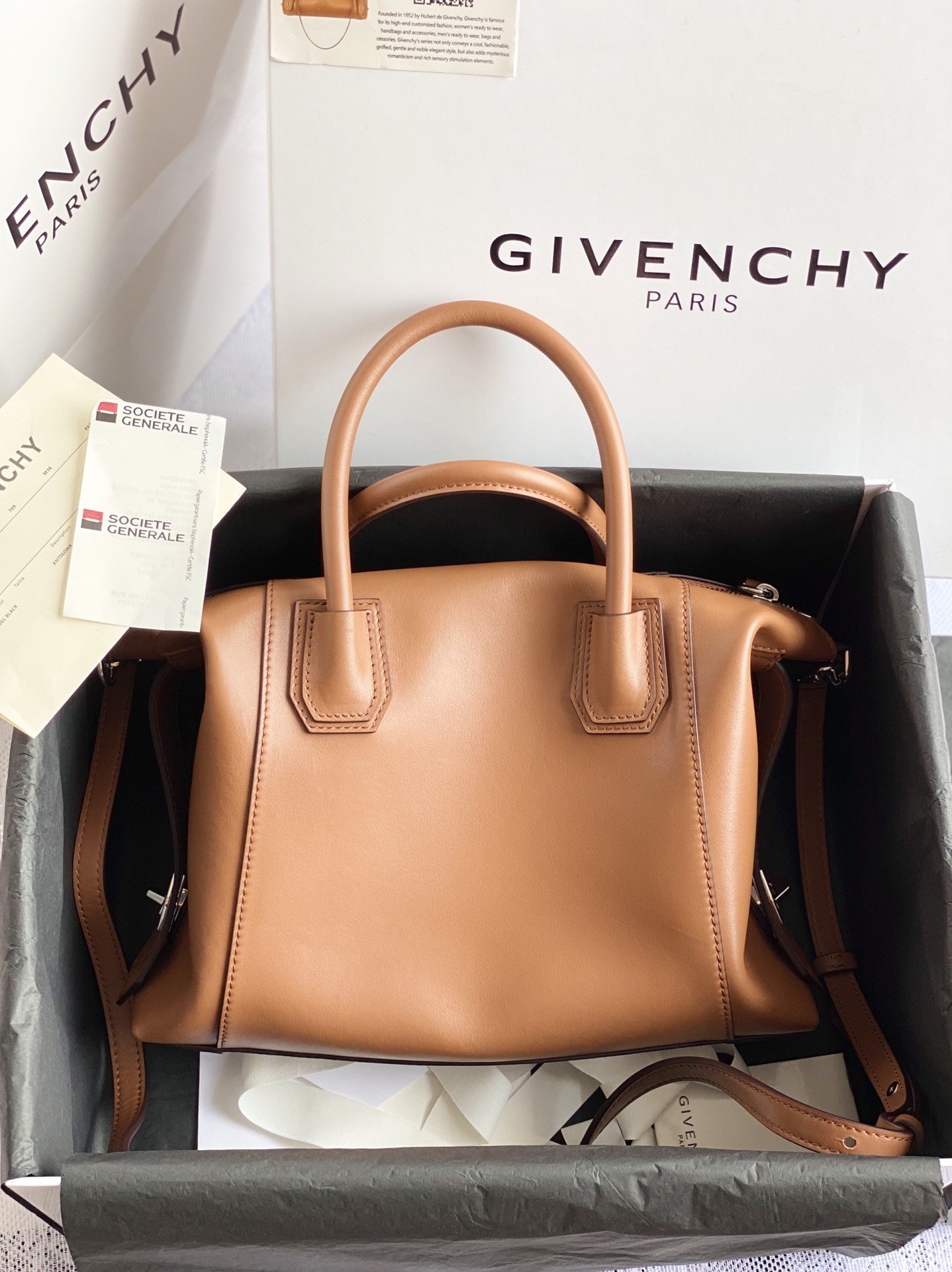 Replica Givenchy Antigona Soft Bag in Smooth Leather Coffee