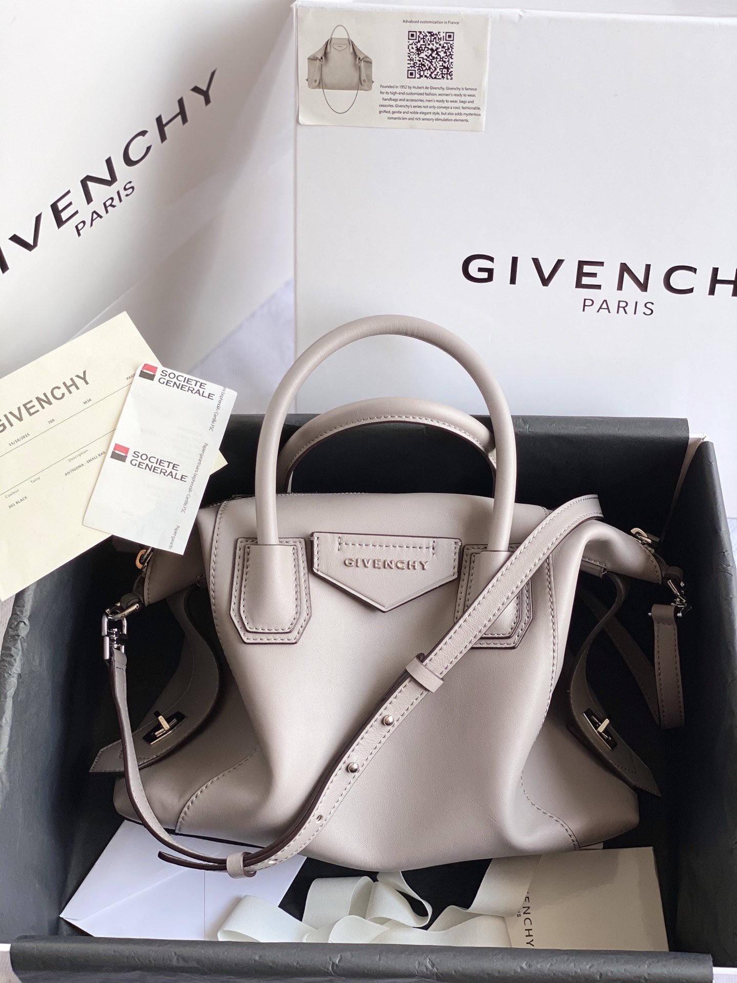 Replica Givenchy Antigona Soft Bag in Smooth Leather Gray