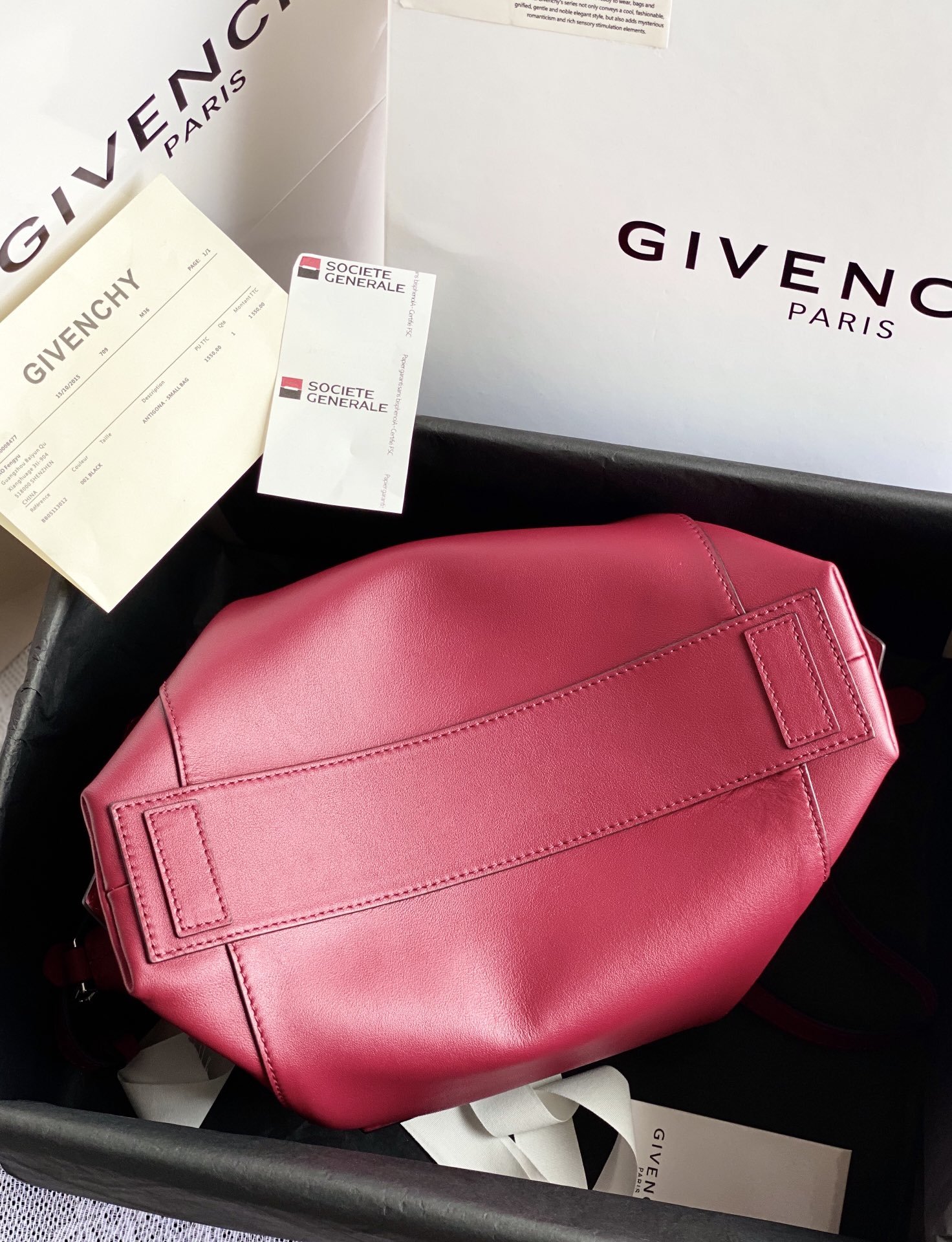 Replica Givenchy Antigona Soft Bag in Smooth Leather Red