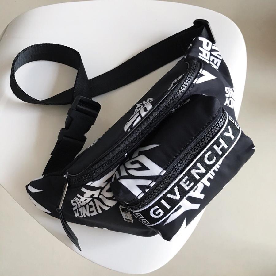 Replica Givenchy Paris Printed Bum Bag Black