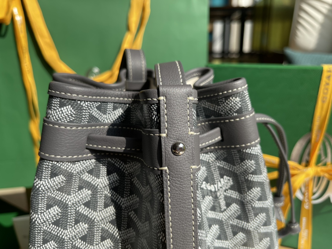 Replica Goyard Petie Flot Bucket Bag Gray