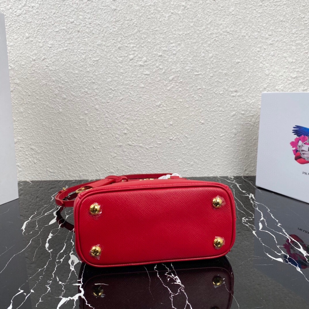 Replica Gucci 421970 Dionysus Leather Super Mini Bag light Red