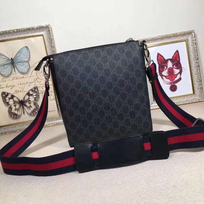 Replica Gucci 474137 Men Supreme Messenger Bag with Black Leather Trim