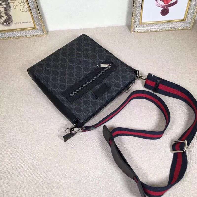 Replica Gucci 474137 Men Supreme Messenger Bag with Black Leather Trim