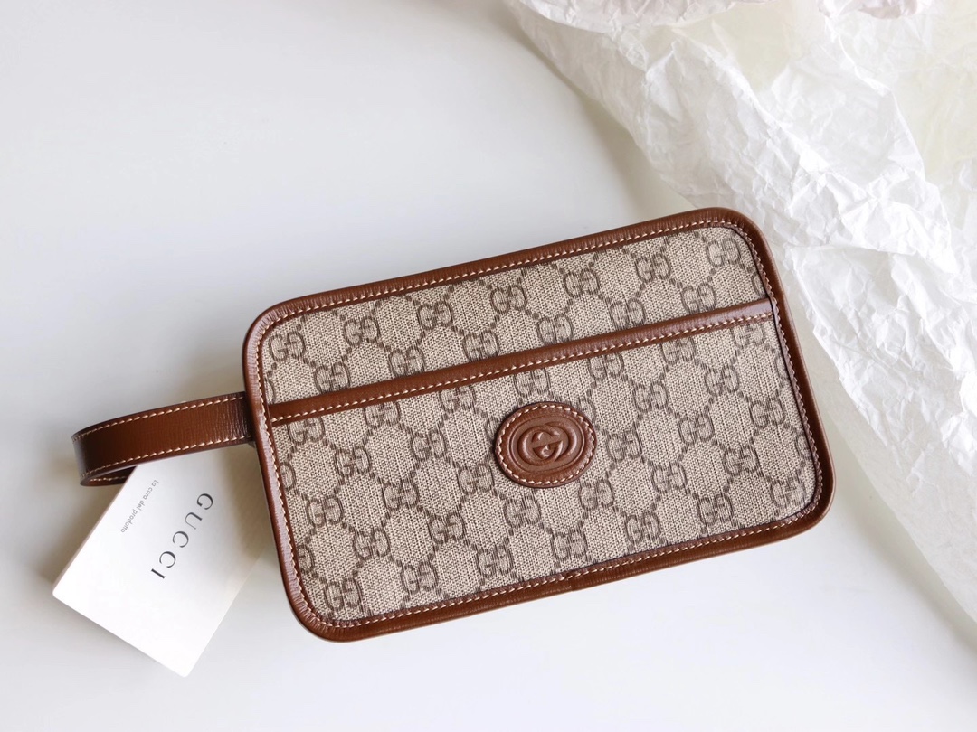 Replica Gucci 625764 GG Travel Pouch with Interlocking G