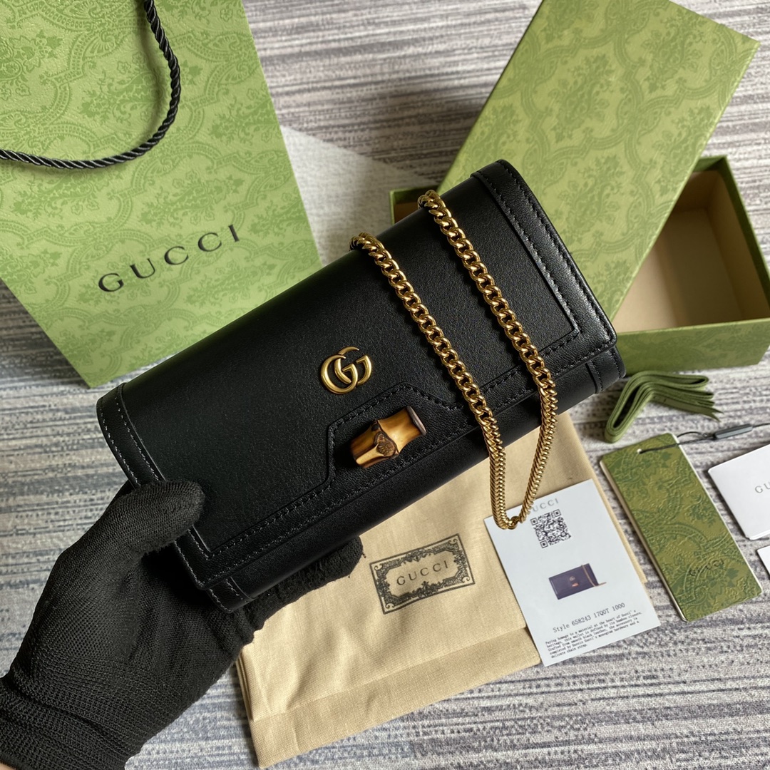 Replica Gucci 658243 Diana Chain Wallet with Bamboo Black Leather