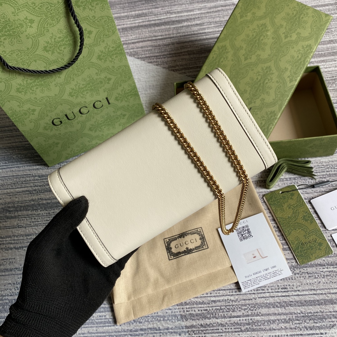 Replica Gucci 658243 Diana Chain Wallet with Bamboo White Leather