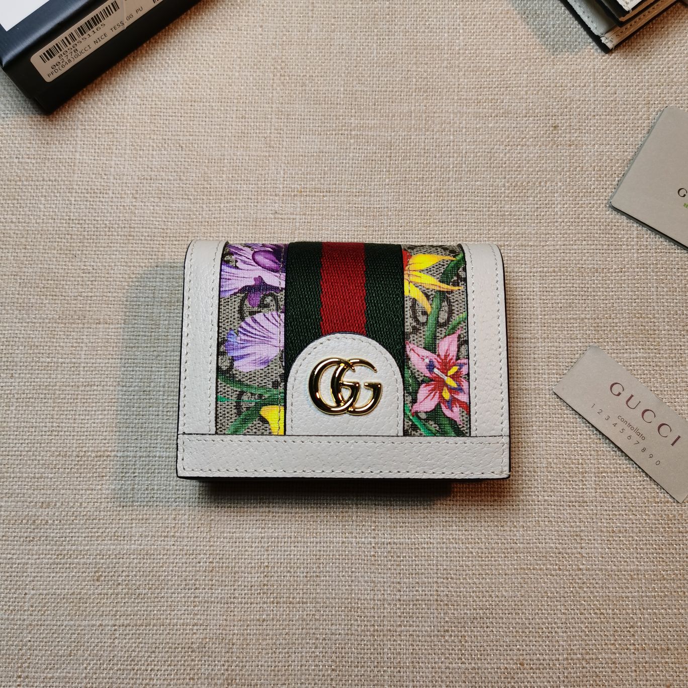 Replica Gucci Card Case Wallet White 523155