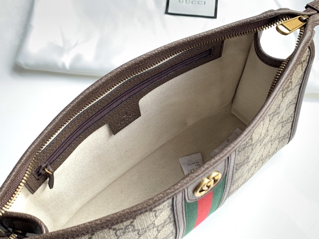 Replica Gucci Men Ophidia GG Toiletry Case 598234