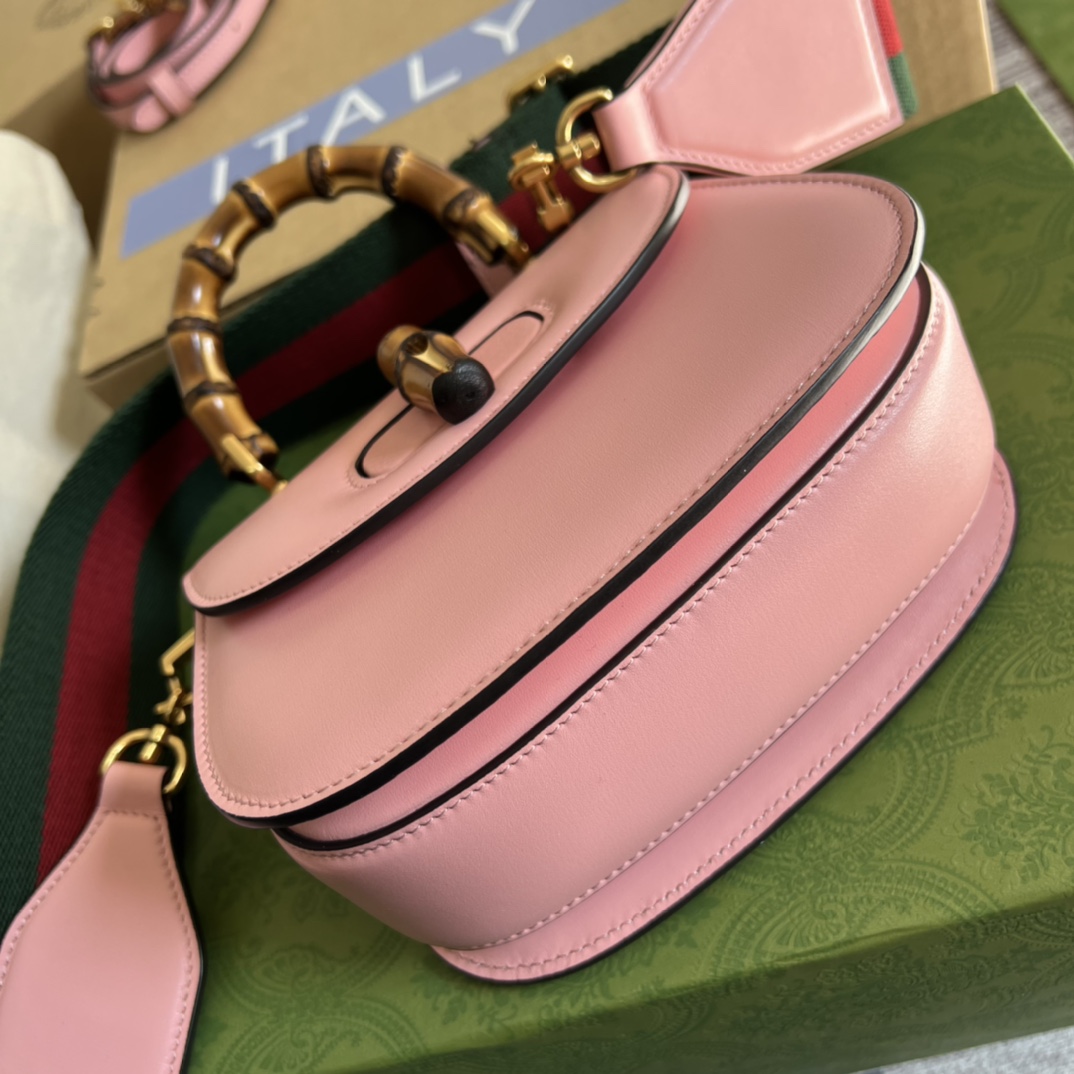 Replica Gucci Mini Top Handle Bag with Bamboo Pink 686864 High End