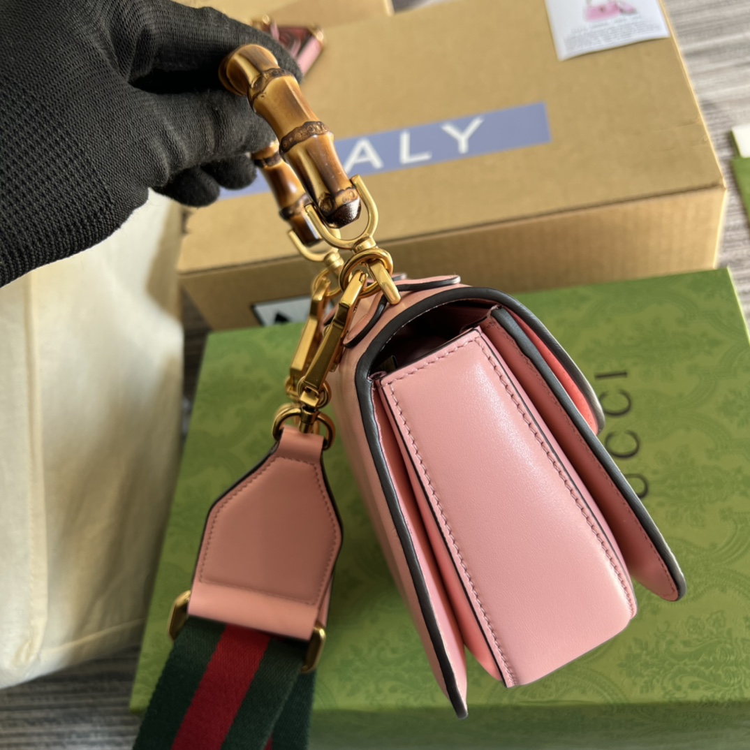 Replica Gucci Mini Top Handle Bag with Bamboo Pink 686864 High End