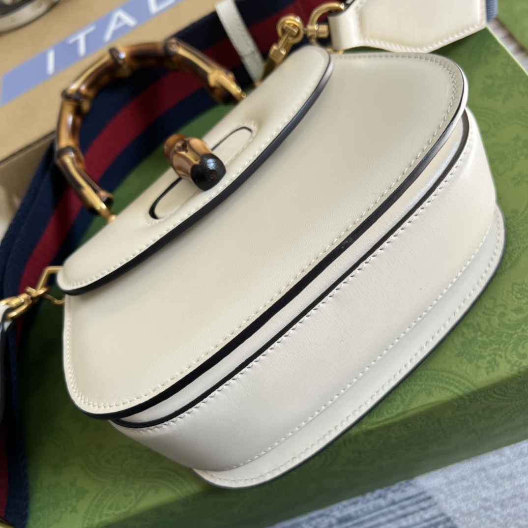 Replica Gucci Mini Top Handle Bag with Bamboo White 686864 High End