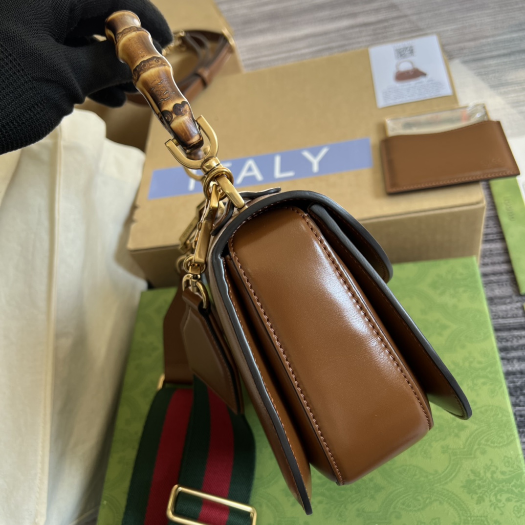 Replica Gucci Small Top Handle Bag with Bamboo Brown 675797 High End