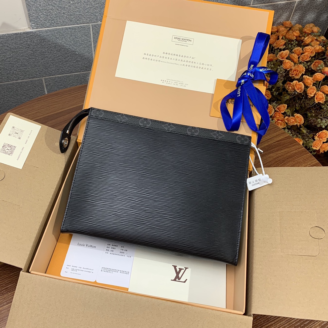 Replica LV Toiletry Pouch 26 in Monogram 014