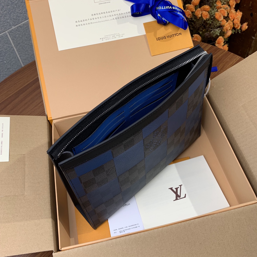 Replica LV Toiletry Pouch 26 in Monogram 030